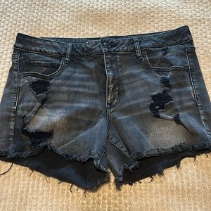 AE super stretch shorts